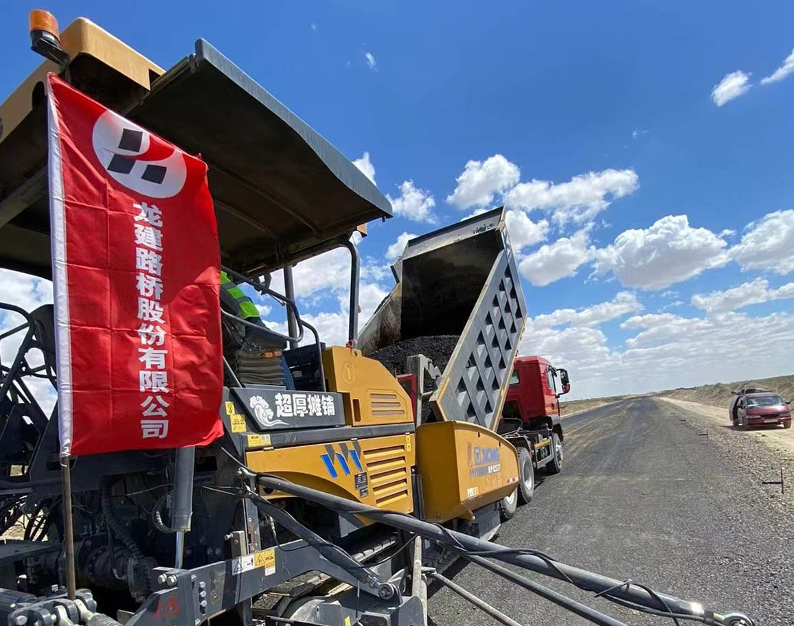 镜头 | 一线 公司承建的哈萨克斯坦A-17公路项目进入关键冲刺阶段(图2)